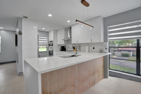 Copropriété à vendre à Boca Raton, Floride: 3 chambres, 131.09 m2 № 2249652 - photo 3