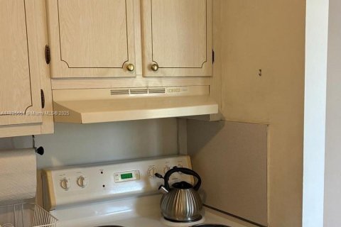 Condominio en venta en Boynton Beach, Florida, 2 dormitorios, 80.82 m2 № 1794881 - foto 8