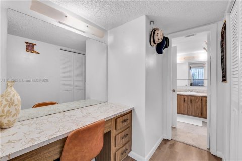 Condominio en venta en Margate, Florida, 1 dormitorio, 66.89 m2 № 1983520 - foto 10