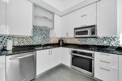 Купить кондоминиум в Майами, Флорида 3 спальни, 224.36м2, № 2019606 - фото 11