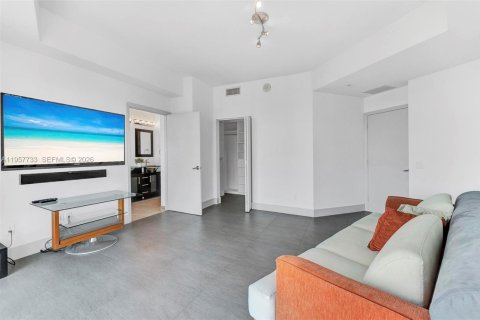 Купить кондоминиум в Майами, Флорида 3 спальни, 224.36м2, № 2019606 - фото 16