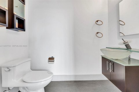 Купить кондоминиум в Майами, Флорида 3 спальни, 224.36м2, № 2019606 - фото 24