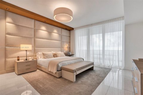 Купить кондоминиум в Санни-Айлс-Бич, Флорида 4 спальни, 249.16м2, № 1984774 - фото 18