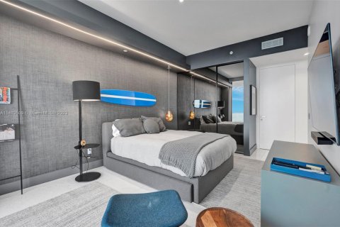 Купить кондоминиум в Санни-Айлс-Бич, Флорида 4 спальни, 249.16м2, № 1984774 - фото 26