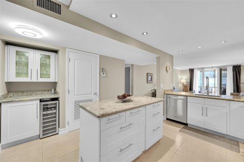 Copropriété à vendre à Pompano Beach, Floride: 2 chambres, 99.59 m2 № 2253588 - photo 3