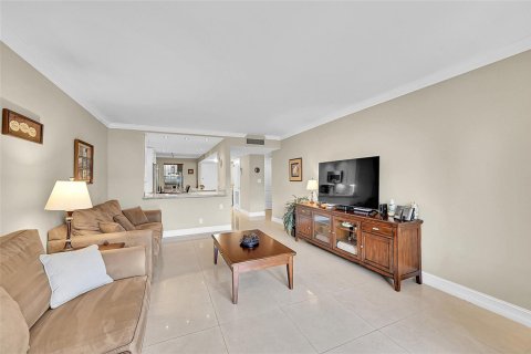 Copropriété à vendre à Pompano Beach, Floride: 2 chambres, 99.59 m2 № 2253588 - photo 9