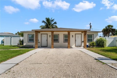 Appartement à louer à Madeira Beach, Floride: 1 chambre, 46.82 m2 № 2391421 - photo 2