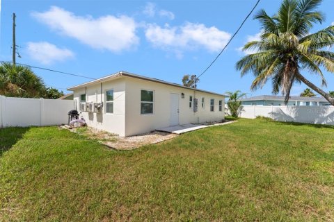 Appartement à louer à Madeira Beach, Floride: 1 chambre, 46.82 m2 № 2391421 - photo 14