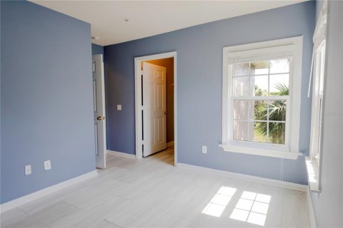 Condo in Orlando, Florida, 3 bedrooms  № 1744148 - photo 17