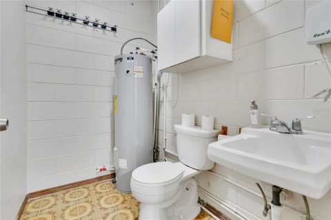 Villa ou maison à vendre à Orlando, Floride: 3 chambres, 154.03 m2 № 2157470 - photo 23
