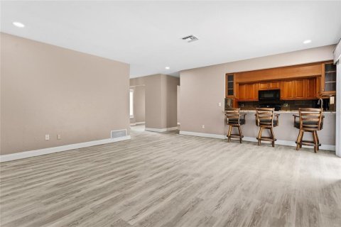 Villa ou maison à vendre à Orlando, Floride: 3 chambres, 154.03 m2 № 2157470 - photo 9