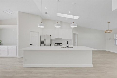 Villa ou maison à vendre à Palmetto, Floride: 3 chambres, 176.05 m2 № 2147677 - photo 6