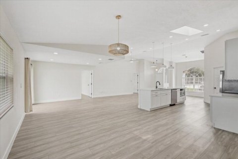 Villa ou maison à vendre à Palmetto, Floride: 3 chambres, 176.05 m2 № 2147677 - photo 16