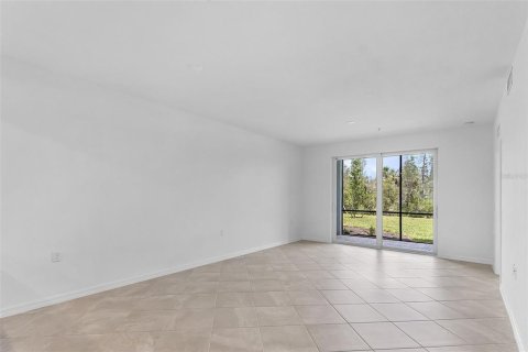 Copropriété à louer à Punta Gorda, Floride: 2 chambres, 104.05 m2 № 2166181 - photo 6