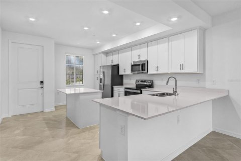 Copropriété à louer à Punta Gorda, Floride: 2 chambres, 104.05 m2 № 2166181 - photo 2