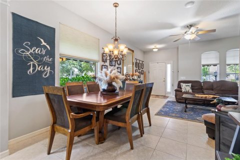 House in Bradenton, Florida 3 bedrooms, 148.46 sq.m. № 2215445 - photo 6