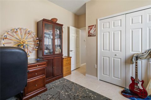 House in Bradenton, Florida 3 bedrooms, 148.46 sq.m. № 2215445 - photo 15