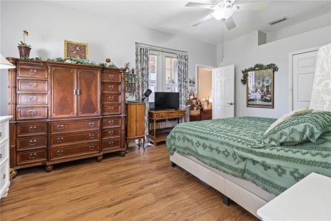 House in Bradenton, Florida 3 bedrooms, 148.46 sq.m. № 2215445 - photo 18