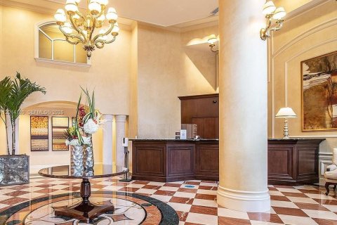 Condo in Aventura, Florida, 2 bedrooms  № 2076221 - photo 25