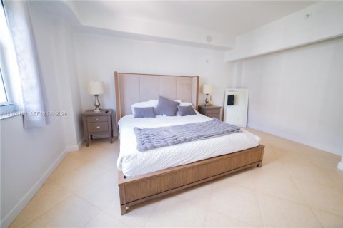 Condo in Aventura, Florida, 2 bedrooms  № 2076221 - photo 13