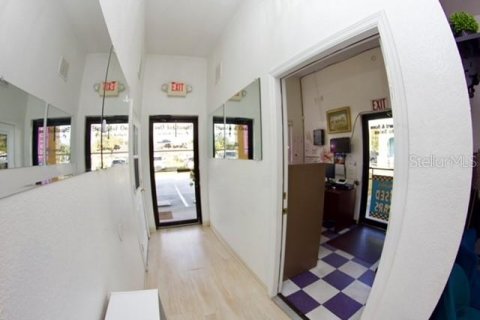 Commercial property in Winter Garden, Florida 111.85 sq.m. № 1541393 - photo 16