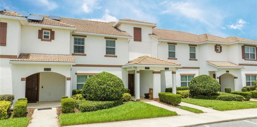 Adosado en Davenport, Florida 4 dormitorios, 176.7 m2 № 2155376