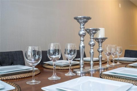 Adosado en venta en Davenport, Florida, 4 dormitorios, 176.7 m2 № 2155376 - foto 13