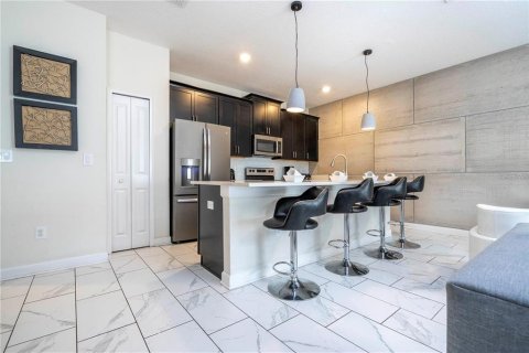 Adosado en venta en Davenport, Florida, 4 dormitorios, 176.7 m2 № 2155376 - foto 14