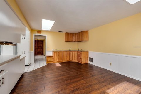 House in Clearwater, Florida 4 bedrooms, 264.4 sq.m. № 1916167 - photo 20