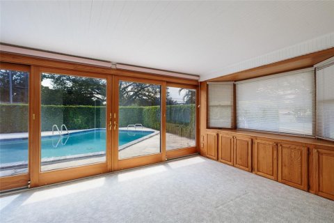 House in Clearwater, Florida 4 bedrooms, 264.4 sq.m. № 1916167 - photo 4