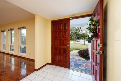 House in Clearwater, Florida 4 bedrooms, 264.4 sq.m. № 1916167 - photo 26
