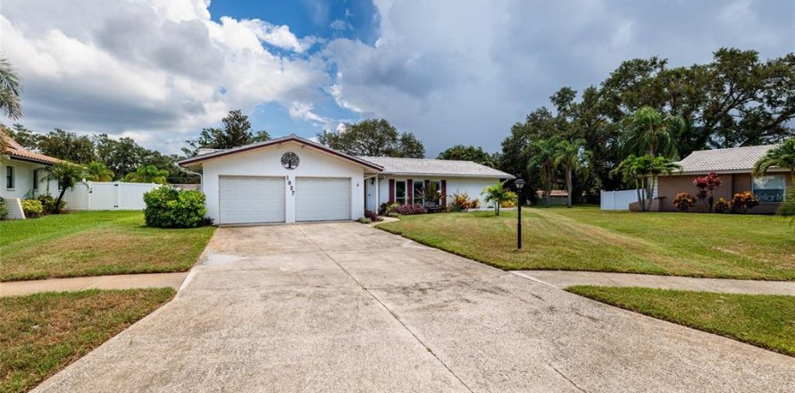 Villa ou maison à Clearwater, Floride 4 chambres, 264.4 m2 № 1916167