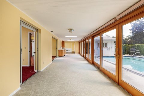House in Clearwater, Florida 4 bedrooms, 264.4 sq.m. № 1916167 - photo 14