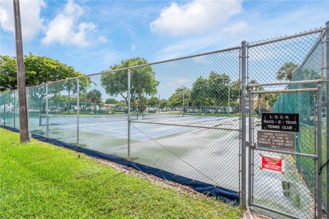 Condominio en venta en Tamarac, Florida, 2 dormitorios, 117.99 m2 № 2054360 - foto 16