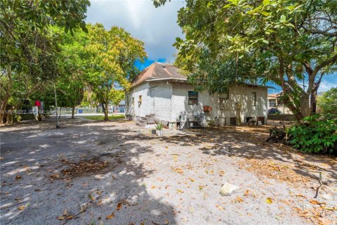 Купить земельный участок в Майами, Флорида № 2050303 - фото 27