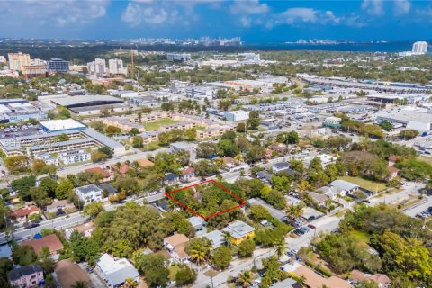 Купить земельный участок в Майами, Флорида № 2050303 - фото 17