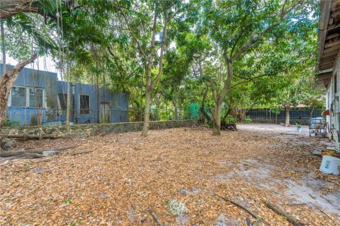 Купить земельный участок в Майами, Флорида № 2050303 - фото 28