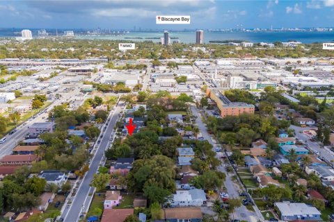 Купить земельный участок в Майами, Флорида № 2050303 - фото 2