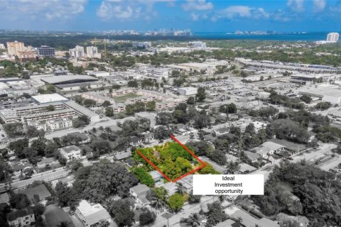 Купить земельный участок в Майами, Флорида № 2050303 - фото 3