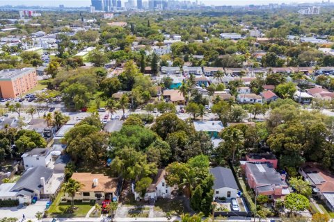 Купить земельный участок в Майами, Флорида № 2050303 - фото 20