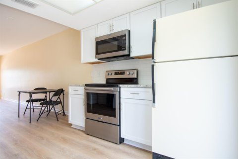 Copropriété à louer à Jupiter, Floride: 2 chambres, 78.04 m2 № 2085656 - photo 20