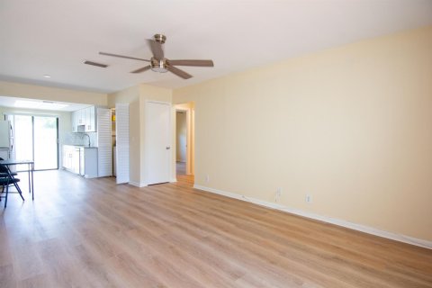 Copropriété à louer à Jupiter, Floride: 2 chambres, 78.04 m2 № 2085656 - photo 15
