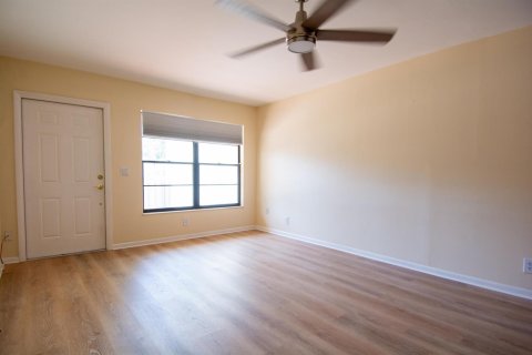 Copropriété à louer à Jupiter, Floride: 2 chambres, 78.04 m2 № 2085656 - photo 18