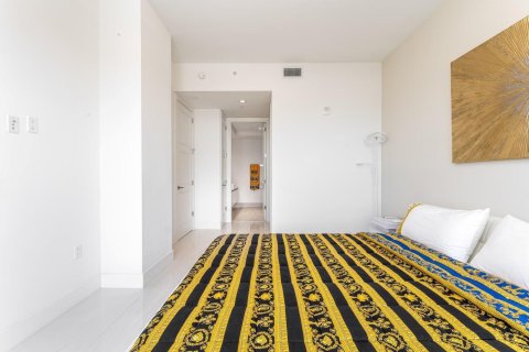 Copropriété à louer à Boca Raton, Floride: 2 chambres, 164.07 m2 № 2390170 - photo 11