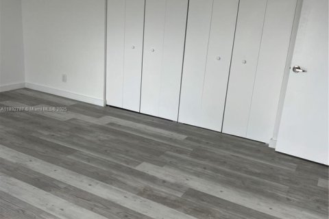 Condominio en alquiler en Dania Beach, Florida, 1 dormitorio, 71.35 m2 № 1945168 - foto 14