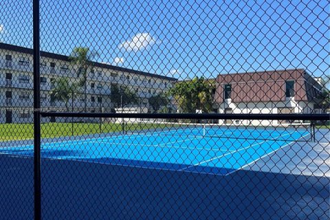 Condominio en alquiler en Dania Beach, Florida, 1 dormitorio, 71.35 m2 № 1945168 - foto 16