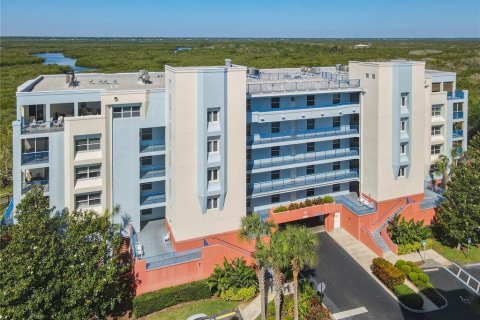 Condominio en New Smyrna Beach, Florida, 3 dormitorios  № 2115650
