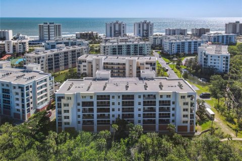 Condominio en venta en New Smyrna Beach, Florida, 3 dormitorios, 148.74 m2 № 2115650 - foto 2
