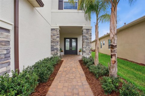 Villa ou maison à vendre à Wesley Chapel, Floride: 5 chambres, 382.01 m2 № 2142074 - photo 4