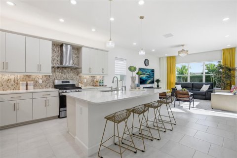 Villa ou maison à vendre à Wesley Chapel, Floride: 5 chambres, 382.01 m2 № 2142074 - photo 14